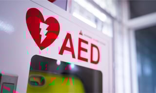 closeup-of-wall-mounted-A-E-D-kit